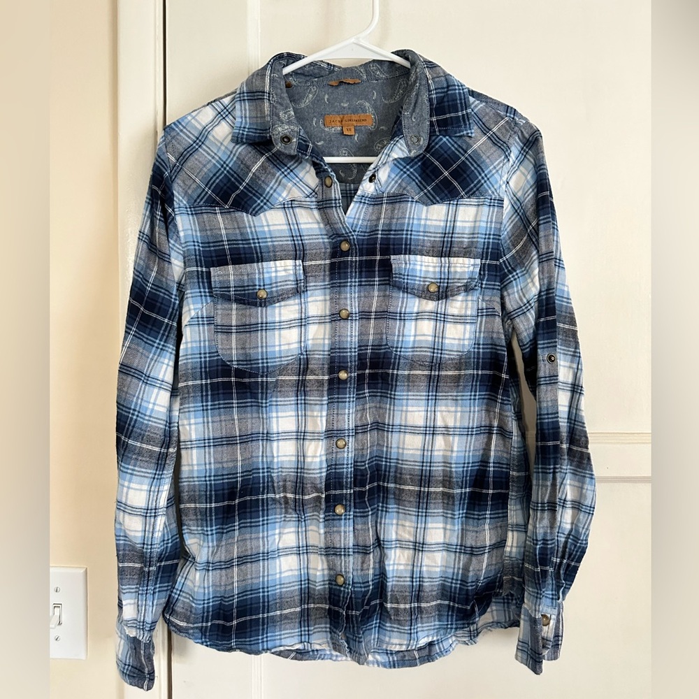JACHS Girlfriend Flannel. XS. Pearl snap buttons. Reversible cuffs w/ pattern.